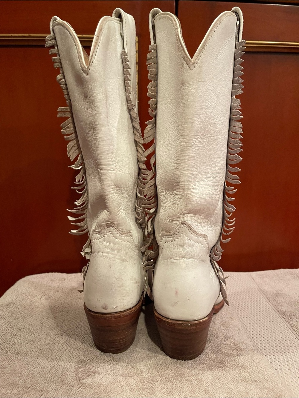 FRYE vintage white leather fringe cowboy boots size 7 western festival - Picture 3 of 9